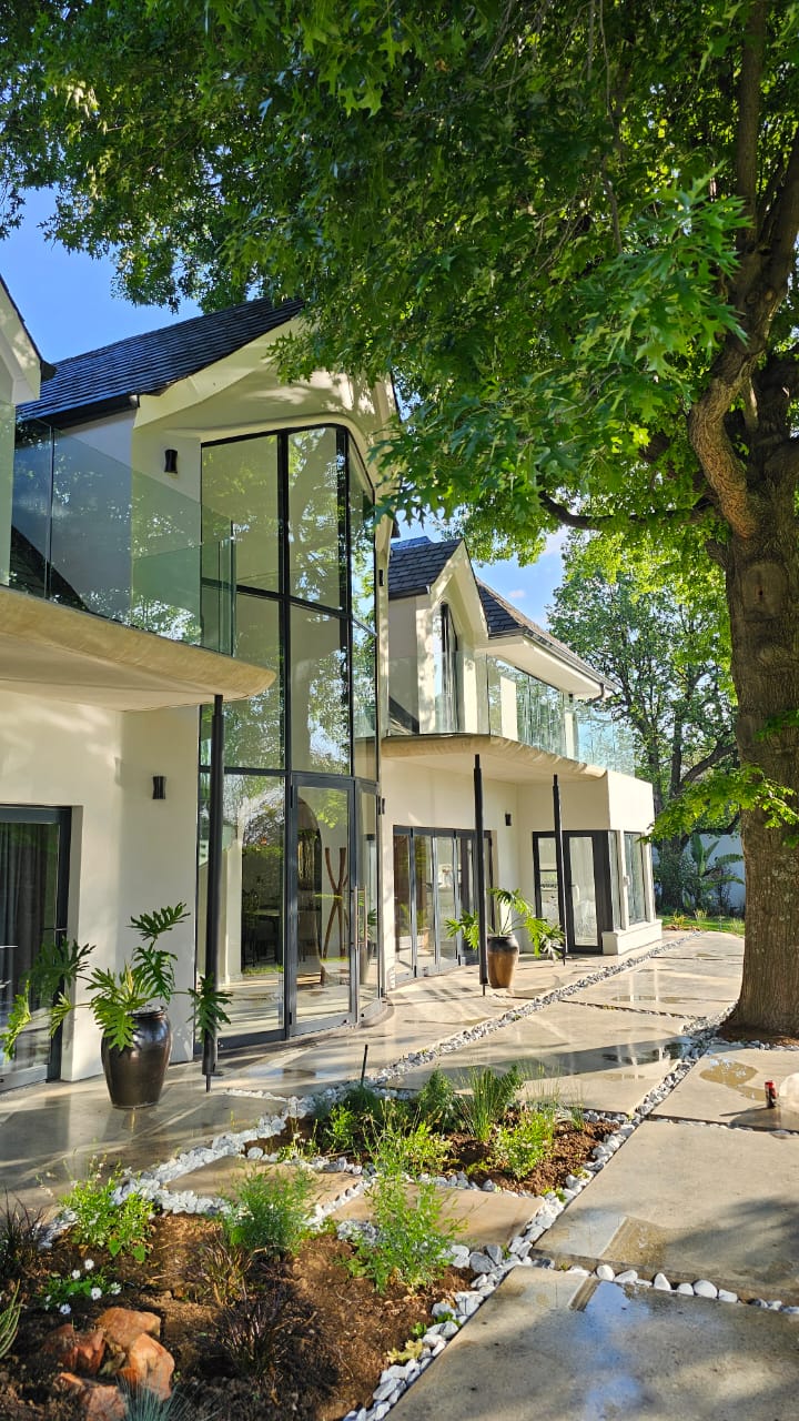 Hurlingham residence by Rebel Base Collective